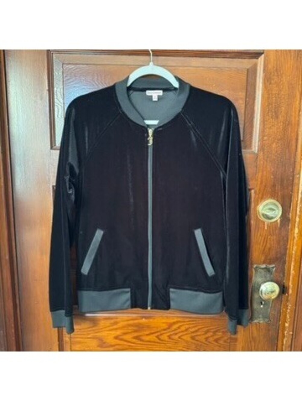 2000s Y2K Glam Juicy Couture Black Velour Velvet Bomber Jacket Size Medium